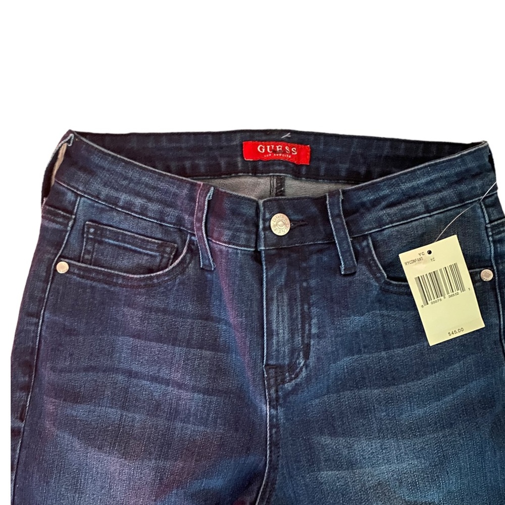 Brand Guess - Picture 3 of 4